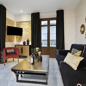 Suites Gran Via Capilla Real Granada